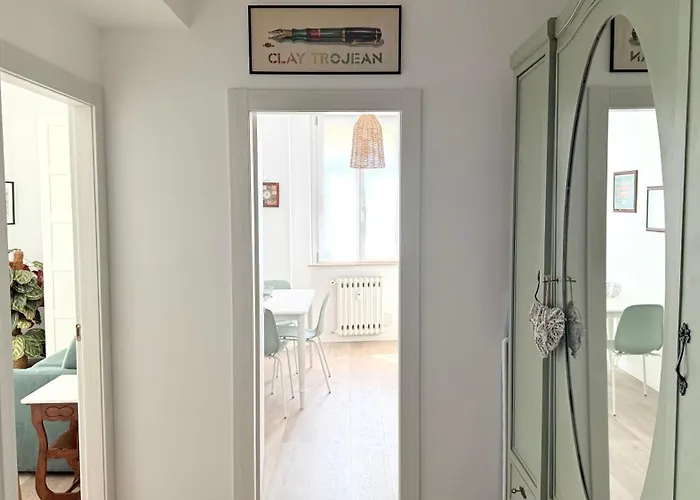 Se163 - Senigallia, Nuovo Bilocale Con Balcone In Centro 西尼加利亚